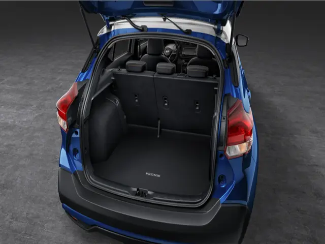 Carpeted Cargo Area Protector - Nissan (T99E3-5RL0A) 1 Carpeted Cargo Area Protector - Nissan (T99E3-5RL0A)